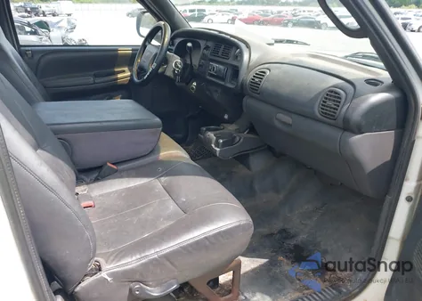 1999 Dodge Ram 2500 St from USA, damaged, VIN 3B7KC26Z3XM512411